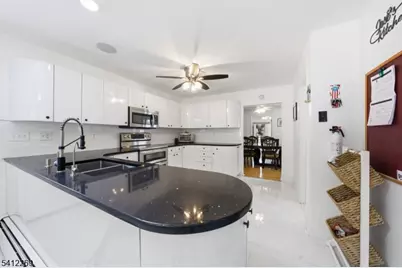 335 Elmira Trl, Hopatcong, NJ 07843 - Photo 11