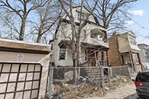 18 Roosevelt Terrace, Irvington, NJ 07111 - Photo 1