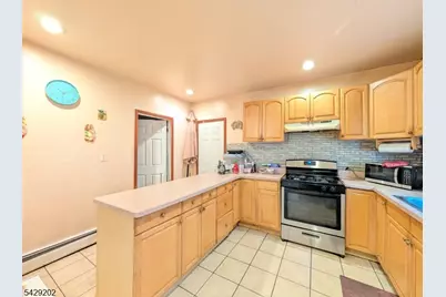 203 Lake St, Newark, NJ 07104 - Photo 13
