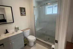 754 Seaport Dr., Elizabeth, NJ 07201 - Photo 9