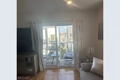 754 Seaport Dr #B, Elizabeth, NJ 07201 - Photo 7