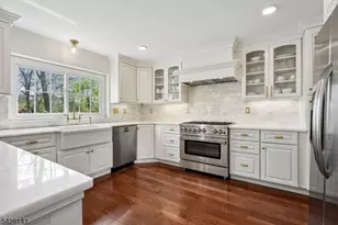 4 Flintlock Rd, Readington, NJ 08822 - Photo 13
