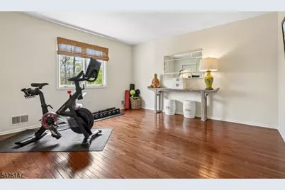 4 Flintlock Rd, Readington, NJ 08822 - Photo 33