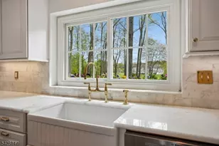4 Flintlock Rd, Readington, NJ 08822 - Photo 15