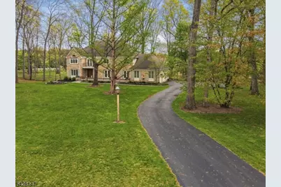 4 Flintlock Rd, Readington, NJ 08822 - Photo 43