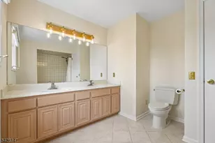 4 Flintlock Rd, Readington, NJ 08822 - Photo 35