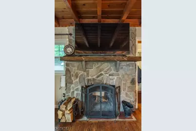372 E Shore Trl, Sparta Township, NJ 07871 - Photo 15