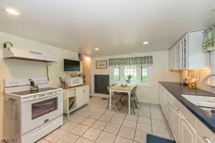 372 E Shore Trail, Sparta Township, NJ 07871 - Photo 5