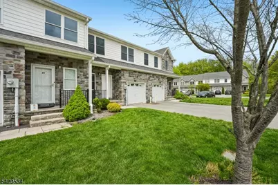 26 Decroce Ct #26, Parsippany, NJ 07054 - Photo 5