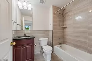 26 DeCroce Ct, Parsippany, NJ 07054 - Photo 13