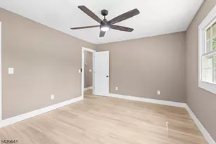 8 Andrea Dr, Vernon, NJ 07462 - Photo 21