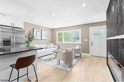 8 Andrea Dr, Vernon, NJ 07462 - Photo 11