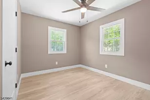 8 Andrea Dr, Vernon, NJ 07462 - Photo 17