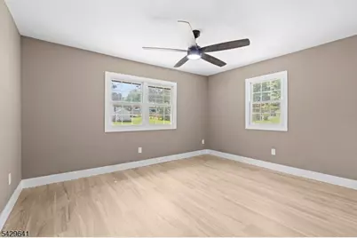8 Andrea Dr, Vernon, NJ 07462 - Photo 19