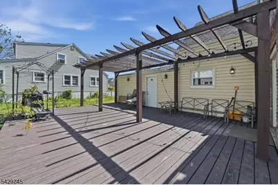 2 Lloyd Pl, Belleville, NJ 07109 - Photo 31