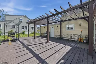 2 Lloyd Pl, Belleville, NJ 07109 - Photo 31