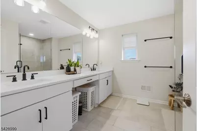 19 Dahlia Dr, Warren Township, NJ 07059 - Photo 35