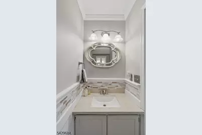 601 Lindsley Ct, Burlington Twp., NJ 08016 - Photo 13