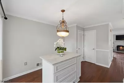 601 Lindsley Ct, Burlington Twp., NJ 08016 - Photo 9
