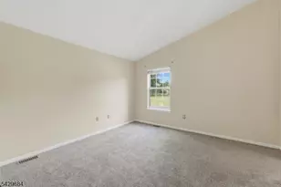 601 Lindsley Ct, Burlington Twp., NJ 08016 - Photo 17