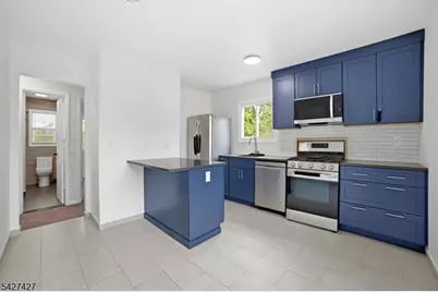59 Bernards Ave Unit #B, Bernardsville, NJ 07924 - Photo 9