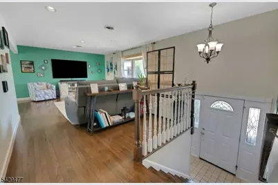 10 Ronald Ter, Springfield, NJ 07081 - Photo 5