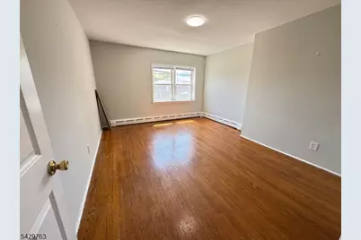625 Bound Brook Rd Unit #2, Middlesex, NJ 08846 - Photo 9