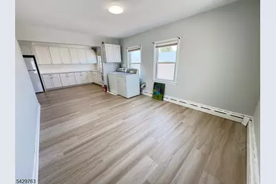 625 Bound Brook Rd Unit #2, Middlesex, NJ 08846 - Photo 5