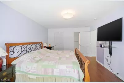 212 Riverwalk Way, Clifton, NJ 07014 - Photo 23