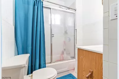 73-75 Knickerbocker Ave, Paterson, NJ 07503 - Photo 23