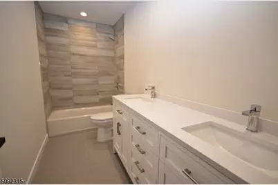 604 Willow Ave #Left, Garwood, NJ 07027 - Photo 9