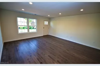 604 Willow Ave #Left, Garwood, NJ 07027 - Photo 3