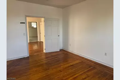45 Ogden St, Newark, NJ 07104 - Photo 21