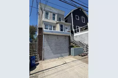 45 Ogden St, Newark, NJ 07104 - Photo 3