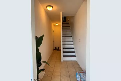 45 Ogden St, Newark, NJ 07104 - Photo 5