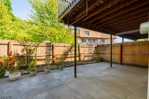 1401 N Oaks Blvd, North Brunswick Township, NJ 08902 - Photo 25