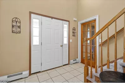 9 Carriage Ln, Hardyston Township, NJ 07419 - Photo 5