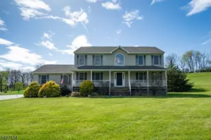 9 Carriage Ln, Hardyston Township, NJ 07419 - Photo 1