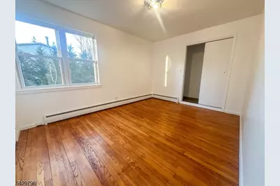 36 Roosevelt Ave, Marlboro Township, NJ 07751 - Photo 9