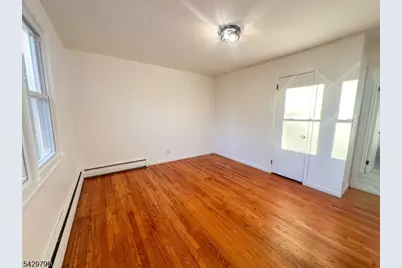 36 Roosevelt Ave, Marlboro Township, NJ 07751 - Photo 7
