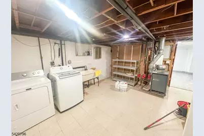 36 Roosevelt Ave, Marlboro Township, NJ 07751 - Photo 13