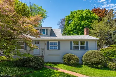 12 Elmwood Ter, West Caldwell, NJ 07006 - Photo 33