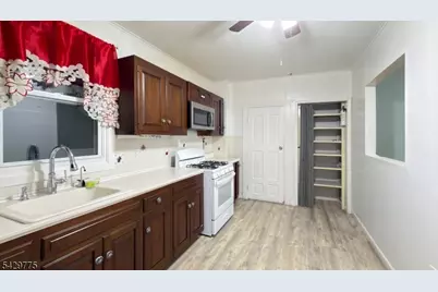 461 Fulton St, Elizabeth, NJ 07206 - Photo 7