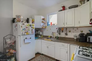 22 Tuttle St, Wallington, NJ 07057 - Photo 23
