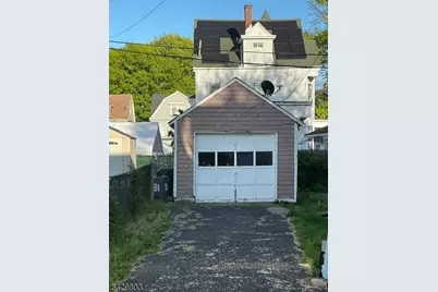 12 N 21st St, East Orange, NJ 07017 - Photo 9