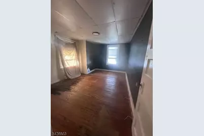 12 N 21st St, East Orange, NJ 07017 - Photo 5