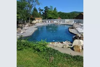 2 Jackson Hole Rd #5, Vernon Twp., NJ 07462 - Photo 13