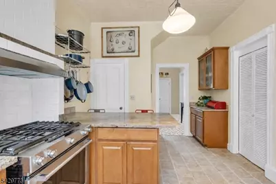 116 Park Ave, Newark, NJ 07104 - Photo 19