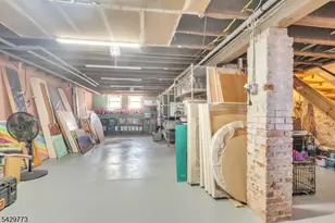 116 Park Ave, Newark, NJ 07104 - Photo 43