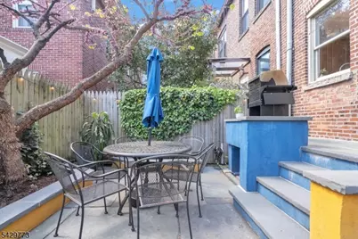 116 Park Ave, Newark, NJ 07104 - Photo 37